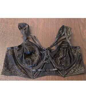Torrid Curve Black Mesh Gold Embroidery Lace Longline Bra Size 5 (46DD -‎ 48DDD)